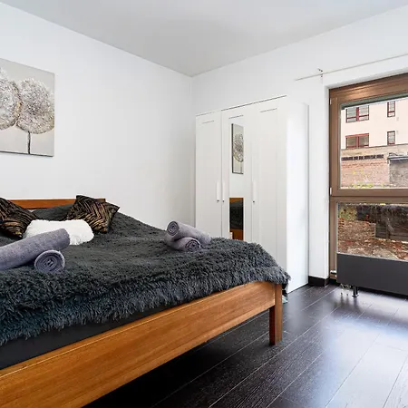 Magnificent Silver Apartament